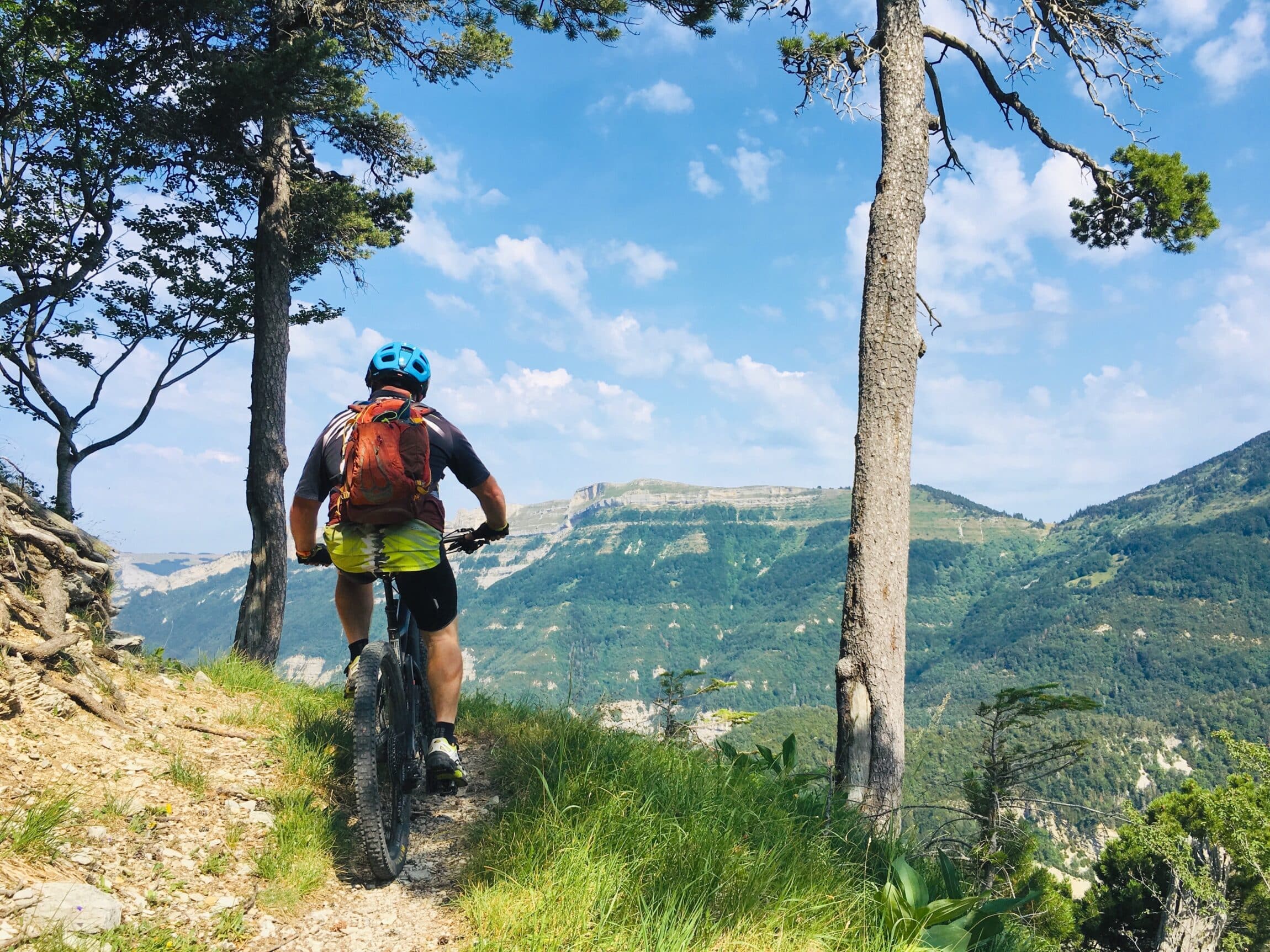 VTT dans les Alpes du Sud